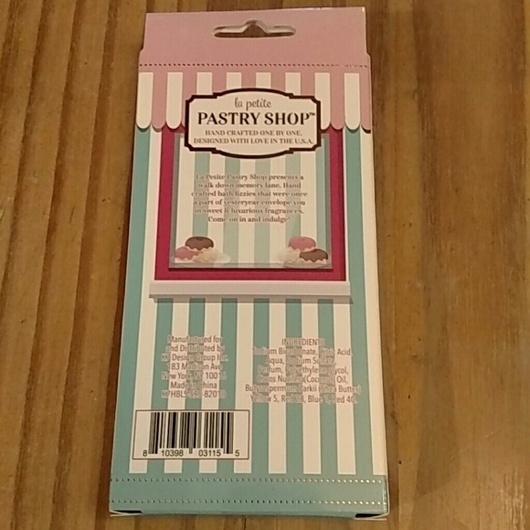 NEW! Large Bath Fizzie, Popsicle Strawberry scent - Picture 2 of 3